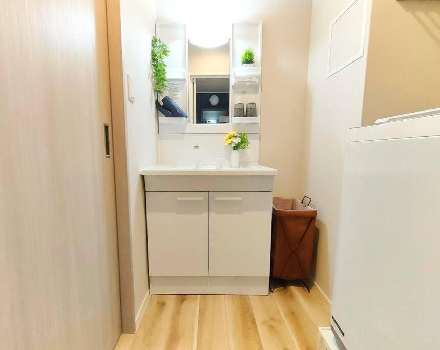 701 Residential Hotel Alex Usjまで1駅5分 Osaka Ngoại thất bức ảnh